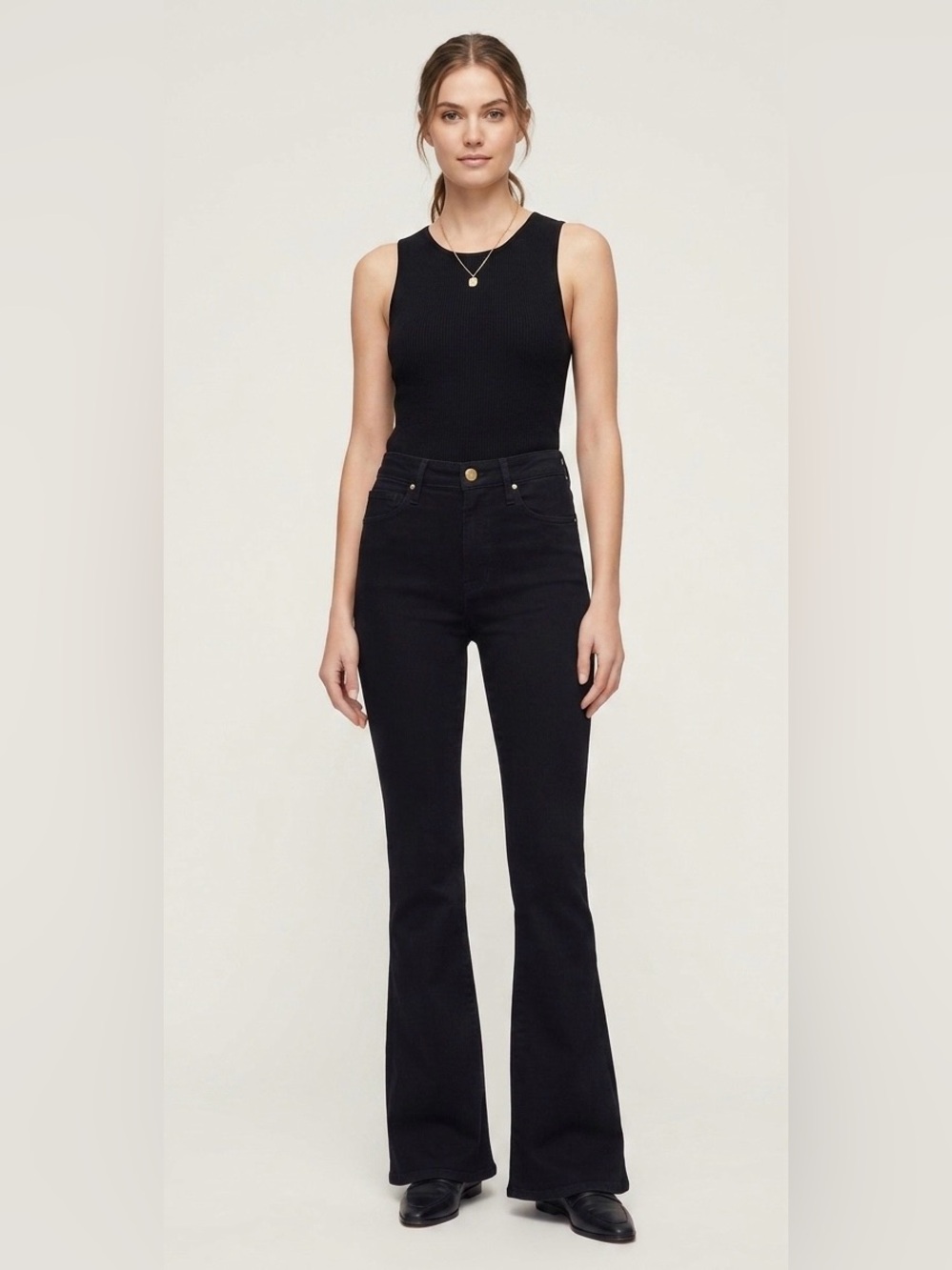 ⁠FRAME Denim Le One Flare‎ Jeans in Black High-Rise Stretch Denim⁠